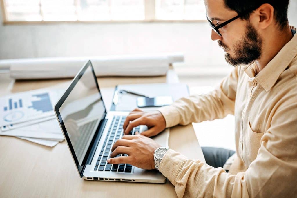 What is the importance of IT in shipping operations? See it here!
