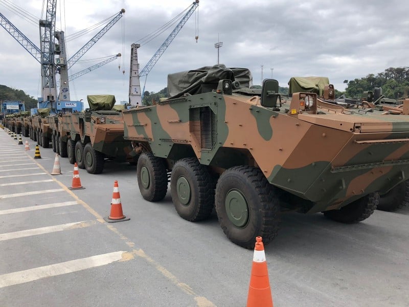 Wilson Sons Shipping Agency participates in exercise with 31 armored tanks