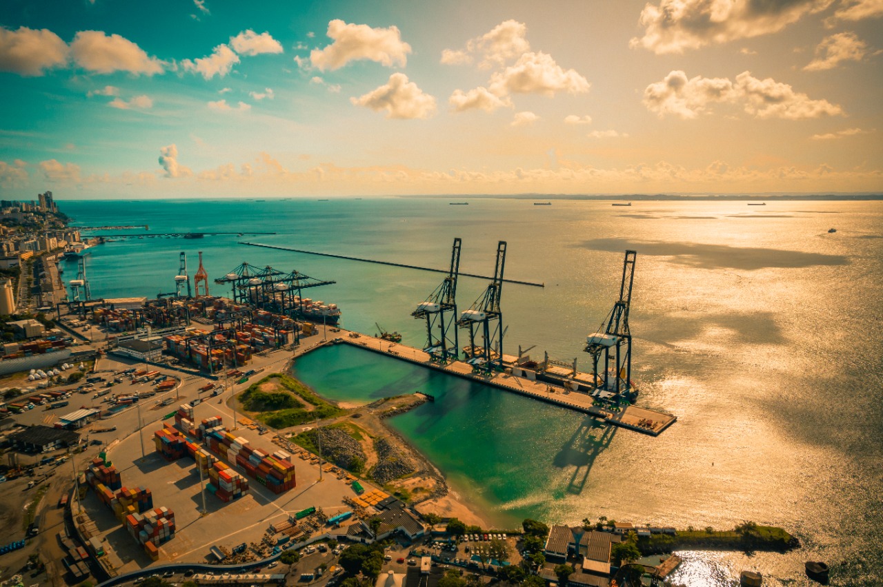 Portos de Salvador e do Rio Grande são os mais eficientes do país, segundo índice do Banco Mundial e IHS Markit