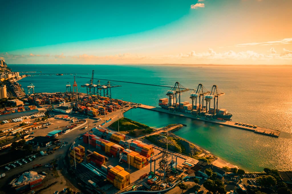 Wilson Sons alcança recorde de produtividade em novo cais do Tecon Salvador
