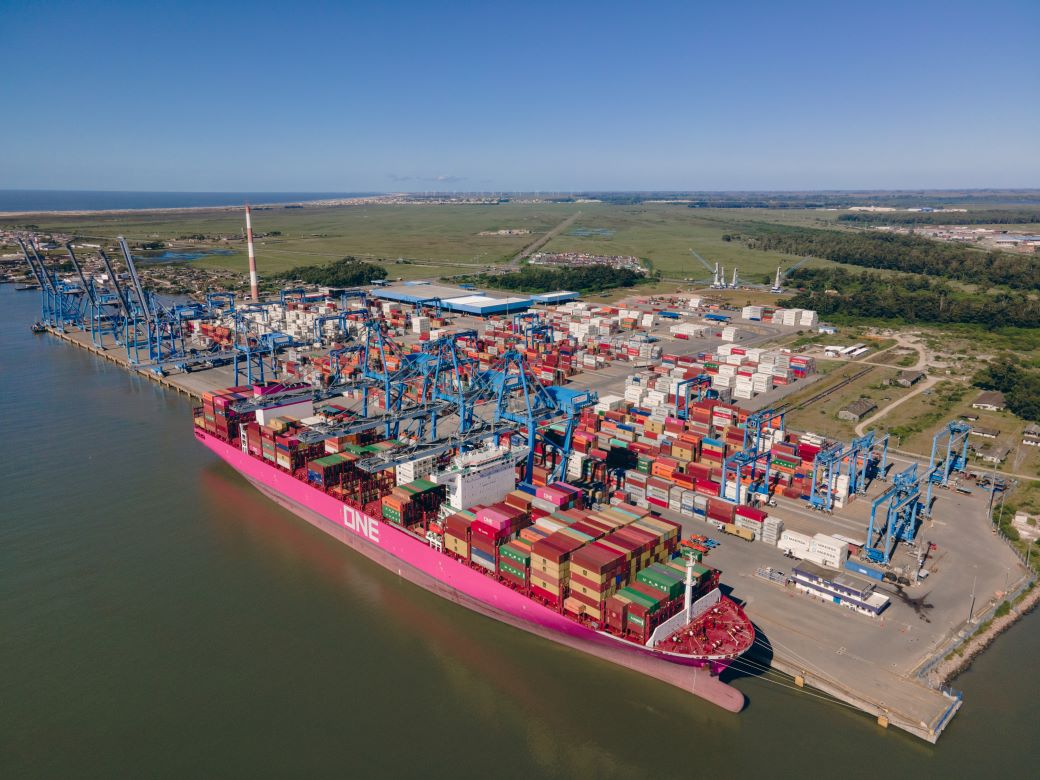 Inovando a conexão do Brasil ao mundo a partir dos containers